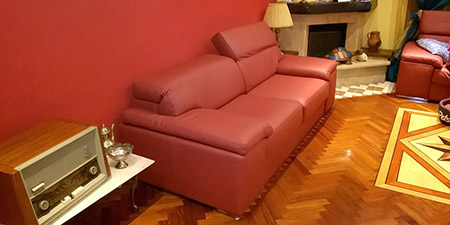 Divano in pelle rosso Made In Sud